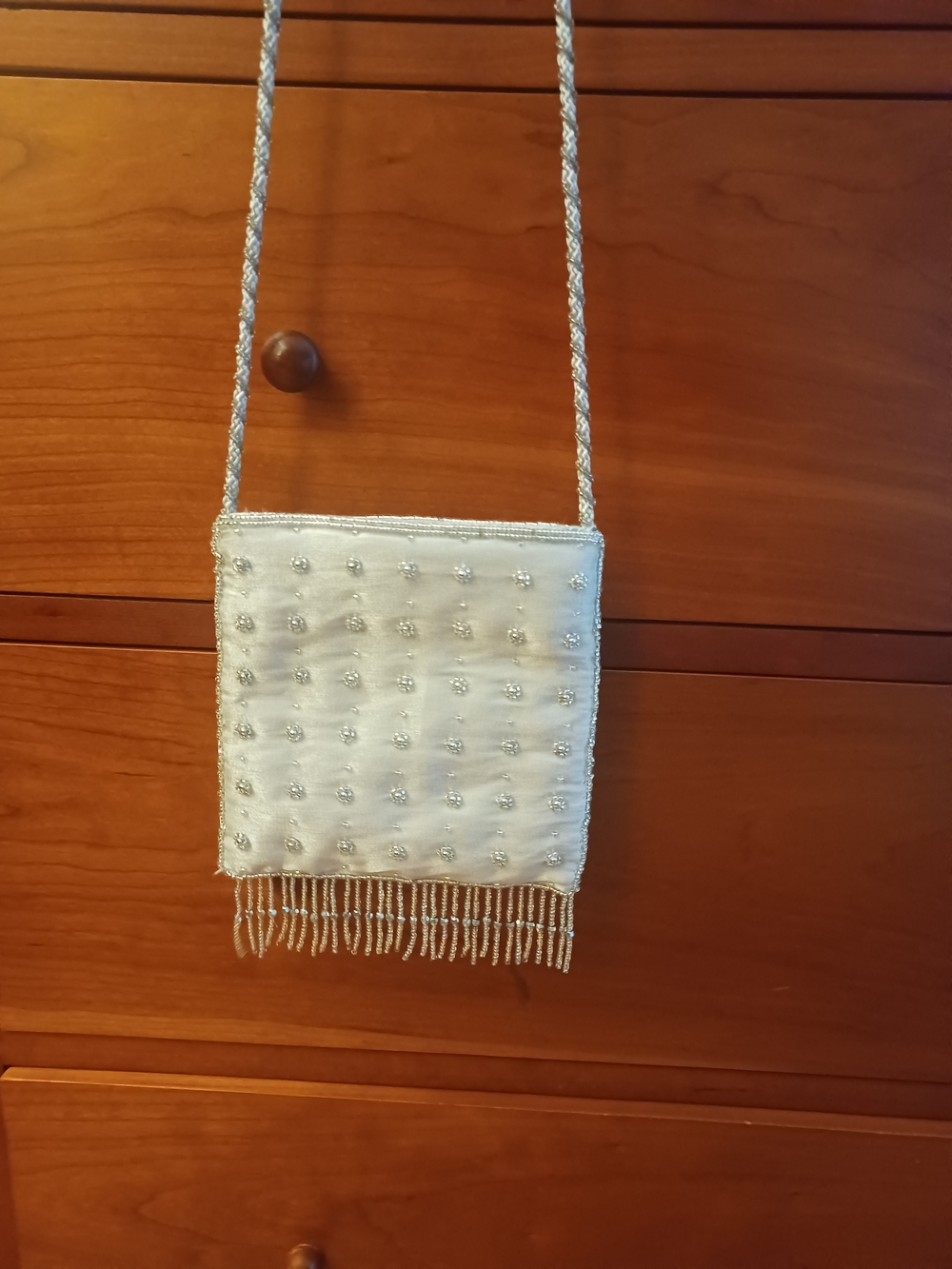 Elegant Beaded Fringe Crossbody Bag